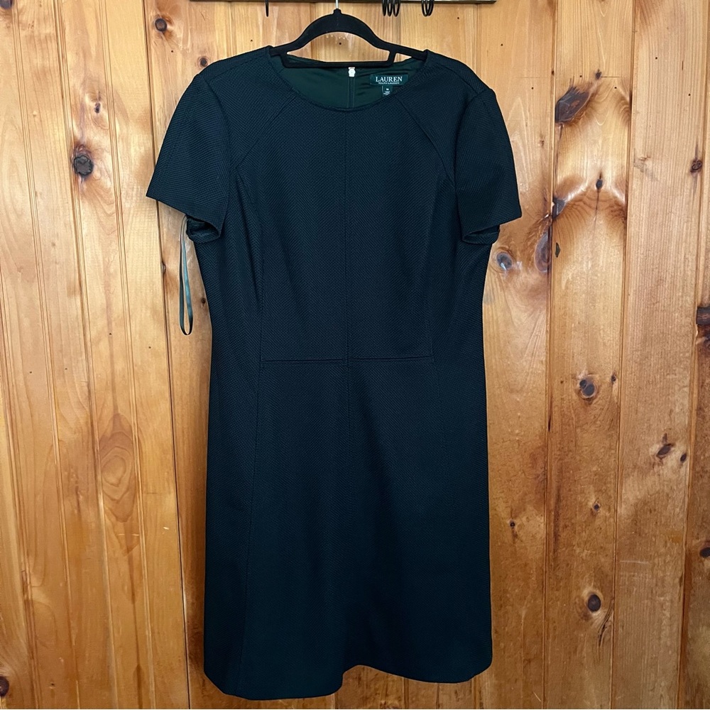 Green Short Sleeve Dress